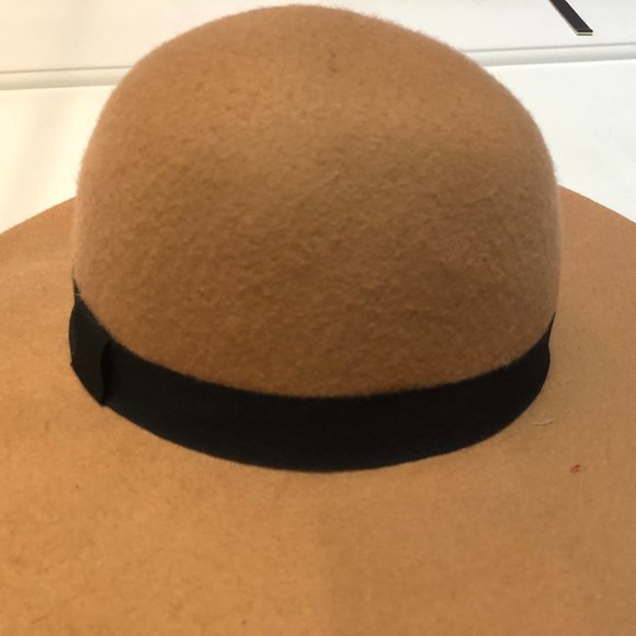 Felt brown hat - Picture 4 of 4